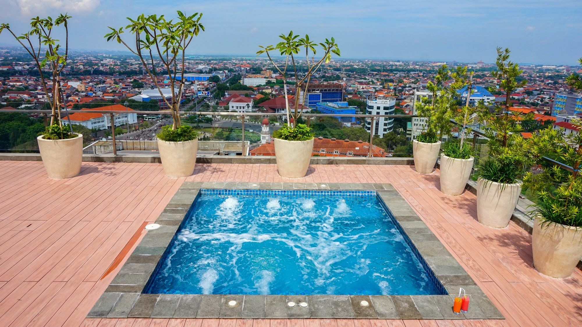 Louis Kienne Hotel Pandanaran Semarang Esterno foto